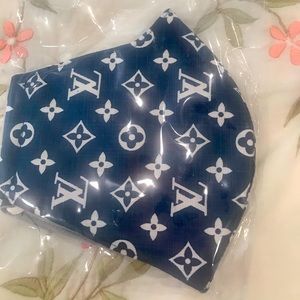 Fashion Trendy Mask. 🌺